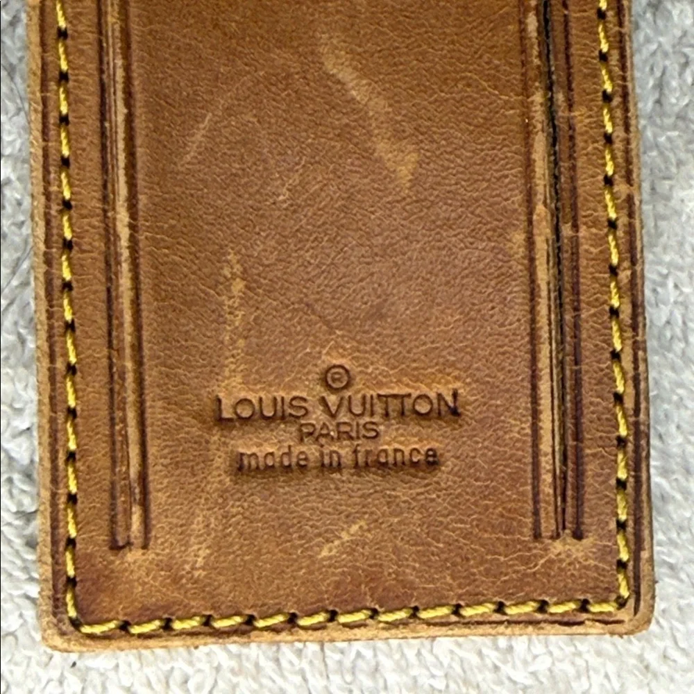 Vintage Louis Vuitton Luggage Tag and Poignier in Vachetta Leather (13N)
